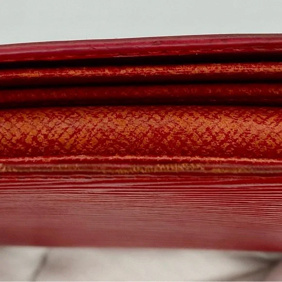 Louis Vuitton Red Leather Epi Textured Wallet - Picture 11 of 15